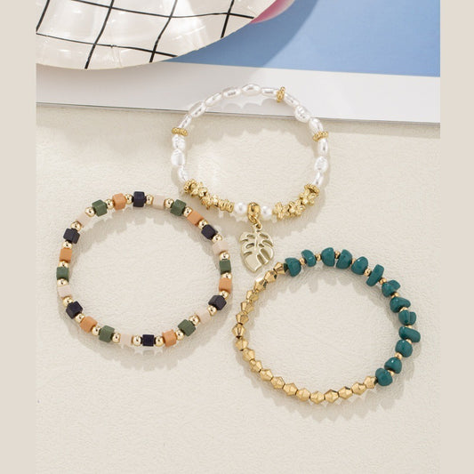 Premium Exotic Bracelet With Leaf Pendant For Women