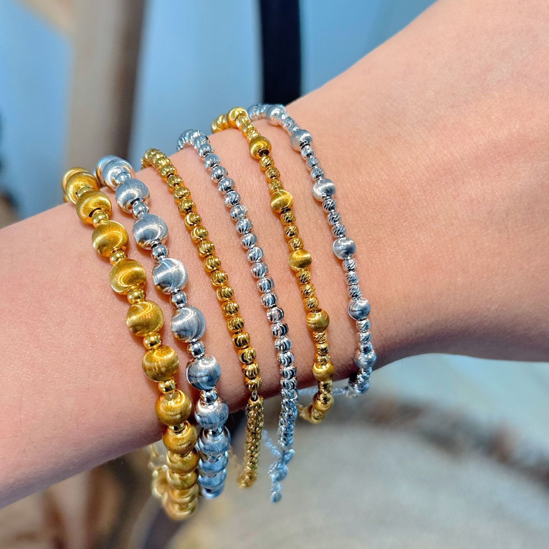 925 Sterling Silver Carven Design Cat's Eye Brushed Ball Bracelet